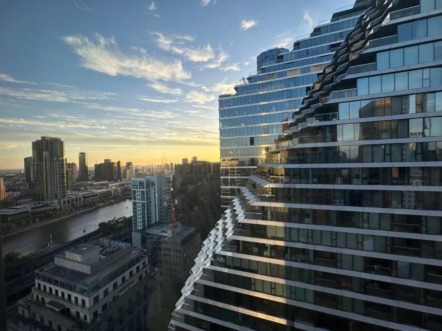 Premium Corporate Studio + Yarra Views ملبورن المظهر الخارجي الصورة